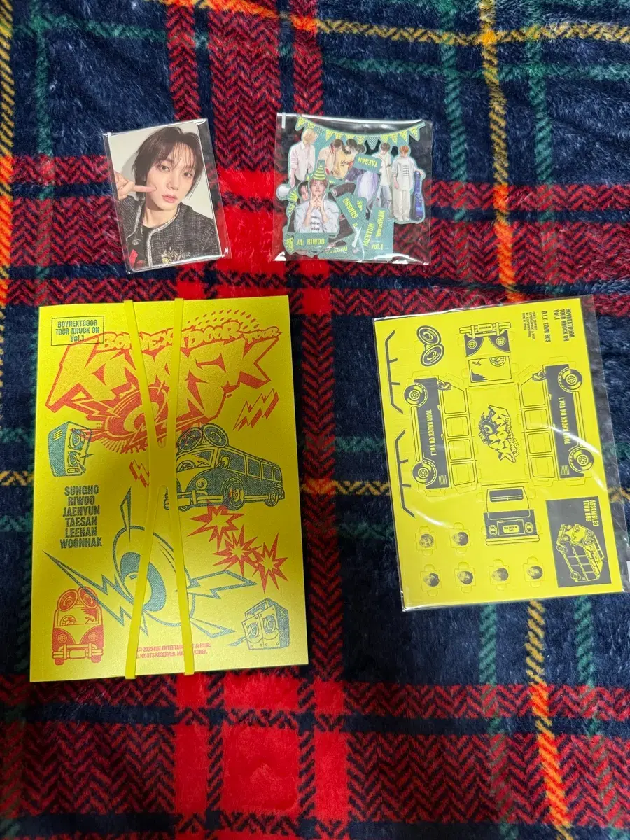 thumbnail-1